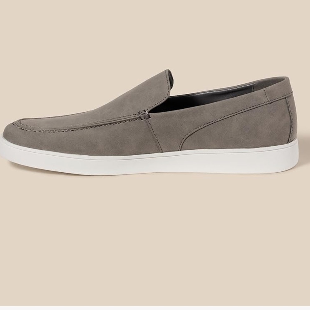 Amazon Essentials Men's Casual Slip-on Loafer Sneakers. Size 9 store display